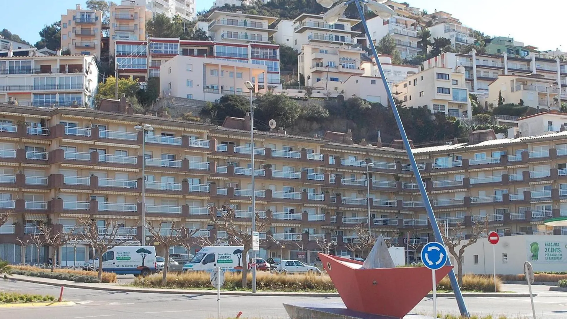 로지즈 3197 Rocmar 2 1-D, Excelente, Frente Al Puerto Pesquero Y Con Vista A La Bahia. - Es-258-1 아파트 스페인